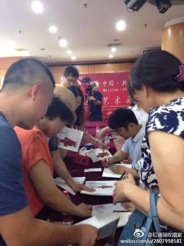北京王府井新华书店签售会，感谢数百位粉丝从全国各地赶来听我分享珊瑚知识
